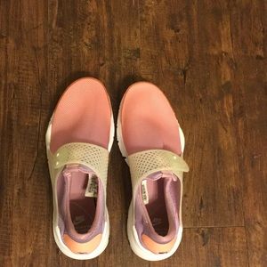 Nike sock dart (sunset)